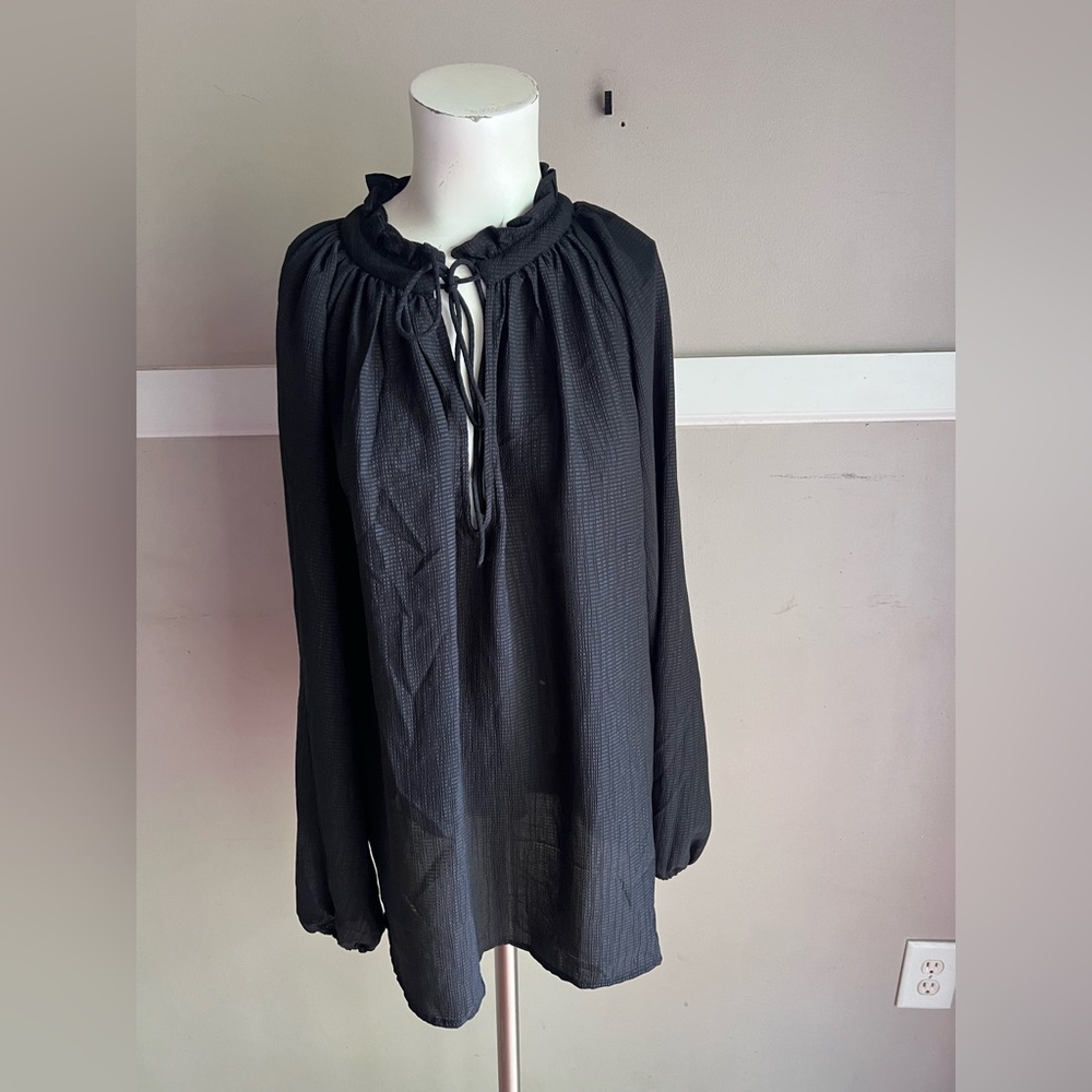 H&M Black Long-Sleeve Tie-Neck Peasant Tunic